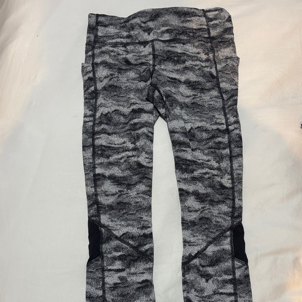 Womens grey white and black capri leggings